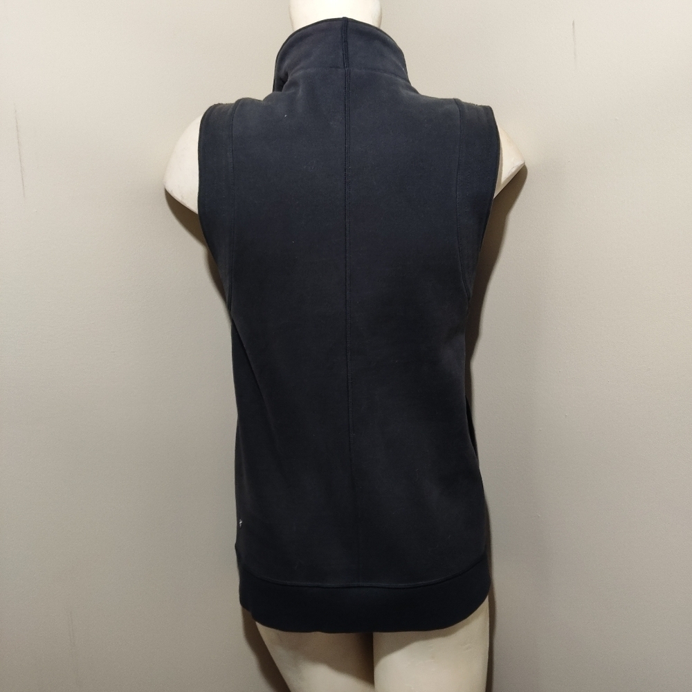 Lululemon Black Fleece Versa Vest Size 6 - Picture 5 of 10